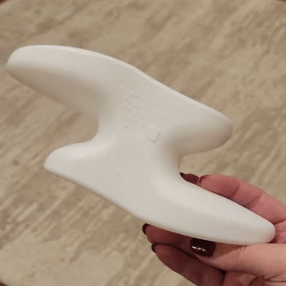 Shoe Storage - Picture 3 of 3